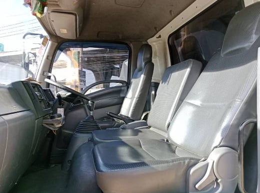 ISUZU FRR 240แรงม้า รถบรรทุก 6ล้อ ตู้เย็น ปี2020