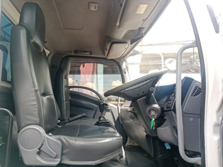 ISUZU FRR 210แรงม้า รถบรรทุก 6ล้อ กระบะคอกสูง ปี2020 ISUZU FRR 210แรงม้า รถบรรทุก 6ล้อ กระบะคอกสูง ปี2020