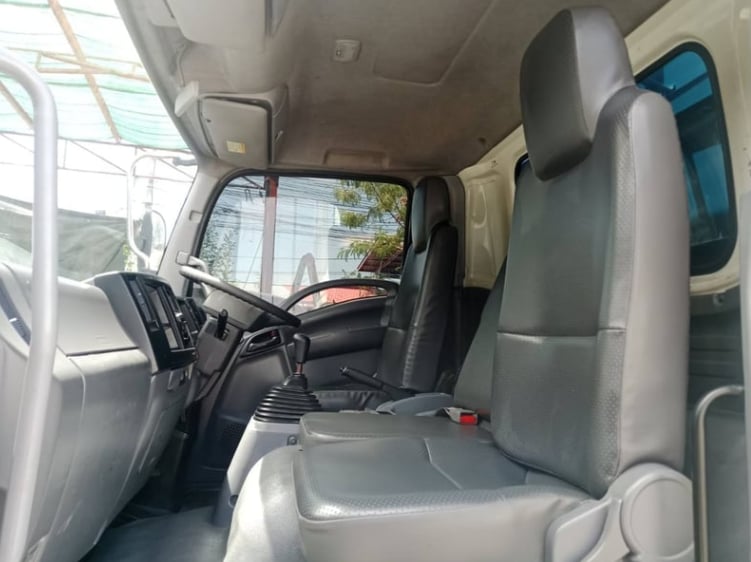 ISUZU FRR 210แรงม้า รถบรรทุก 6ล้อ กระบะคอกสูง ปี2020 ISUZU FRR 210แรงม้า รถบรรทุก 6ล้อ กระบะคอกสูง ปี2020