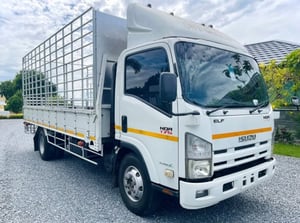 ISUZU NQR 175แรงม้า รถบรรทุก 6ล้อ กระบะคอกสูง ปี2014 ISUZU NQR 175แรงม้า รถบรรทุก 6ล้อ กระบะคอกสูง ปี2014