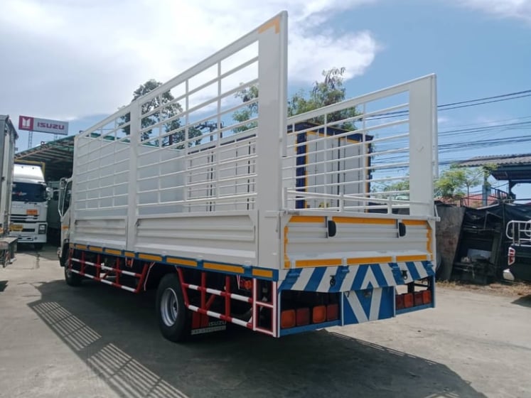 ISUZU FRR 210แรงม้า รถบรรทุก 6ล้อ กระบะคอกสูง ปี2020 ISUZU FRR 210แรงม้า รถบรรทุก 6ล้อ กระบะคอกสูง ปี2020