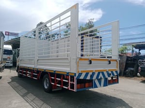 ISUZU FRR 210แรงม้า รถบรรทุก 6ล้อ กระบะคอกสูง ปี2020 ISUZU FRR 210แรงม้า รถบรรทุก 6ล้อ กระบะคอกสูง ปี2020