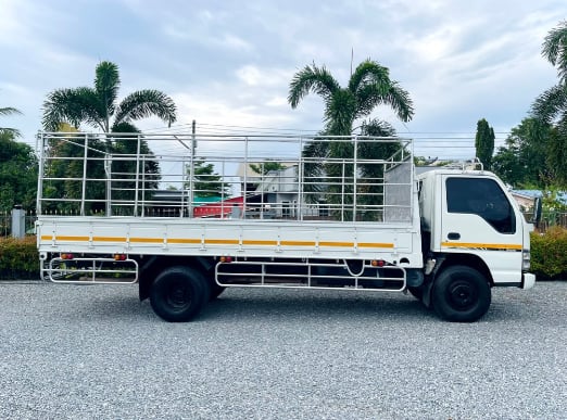 ISUZU NQR 150แรงม้า รถบรรทุก 6ล้อ กระบะคอกสูง ปี2005