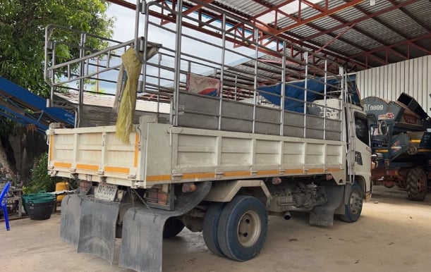 HINO FC รถบรรทุก 6ล้อ ดั้มพ์ ปี2012 เลขไมล์น้อยกว่า 800,000 กม.