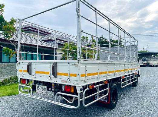 ISUZU NQR 150แรงม้า รถบรรทุก 6ล้อ กระบะคอกสูง ปี2005