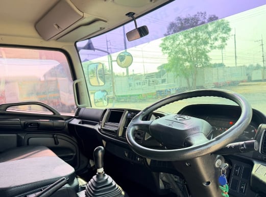 HINO Mega 150แรงม้า รถบรรทุก 6ล้อ กระบะคอกสูง ปี2017