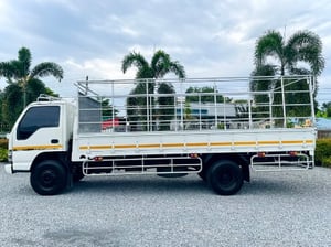 ISUZU NQR 150แรงม้า รถบรรทุก 6ล้อ กระบะคอกสูง ปี2005