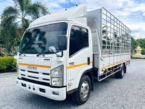 ISUZU NQR 175แรงม้า รถบรรทุก 6ล้อ กระบะคอกสูง ปี2014 ISUZU NQR 175แรงม้า รถบรรทุก 6ล้อ กระบะคอกสูง ปี2014