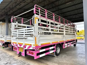 HINO FC 210แรงม้า รถบรรทุก 6ล้อ กระบะคอกสูง ปี2024 เลขไมล์ 39,000 กม.