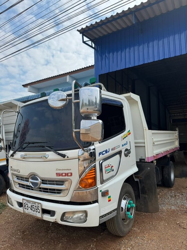 ขาย Hino 6 ล้อดั้ม 145 ปี59 