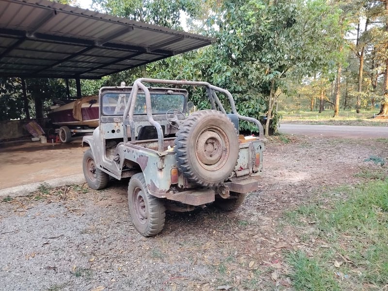 ขายรถ​  Jeep.cj5  98,000 มีทะเบียนขาดต่อ