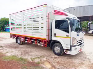 ISUZU FRR 190แรงม้า รถบรรทุก 6ล้อ กระบะคอกสูง ปี2013 เลขไมล์ 200,000 กม.
