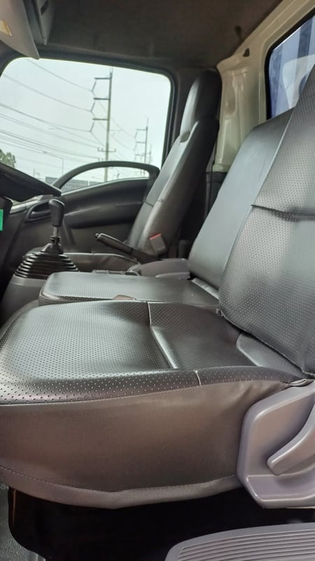 ISUZU FRR 190แรงม้า รถบรรทุก 6ล้อ กระบะคอกสูง ปี2013 เลขไมล์ 200,000 กม.