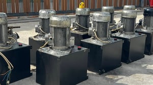 ชุดต้นกำลังปั้มน้ำมันไฮดรอลิค(PowerUnit) ขนาด 4 HP  Press : 100-150 bar  ถังพัก 30 Litr 380V