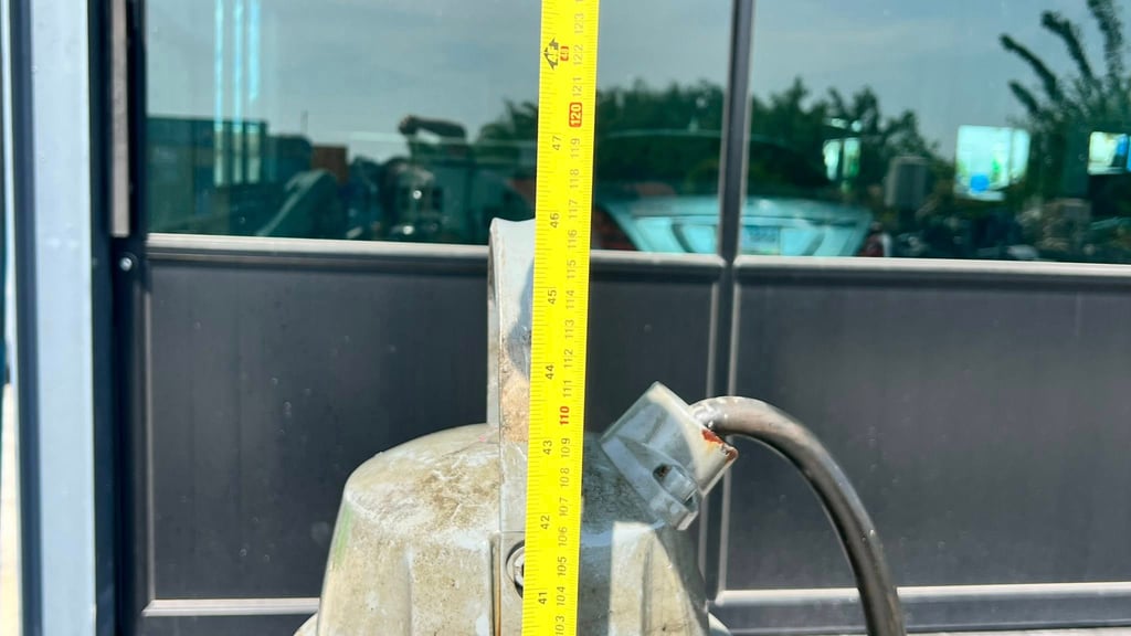 เหลือ 1 ตัว ปั้มจุ่มแช่ไดโว่(Submersible)FLYGT SWEDENขนาด 20 HP ท่อ 10”380V เหลือ 1 ตัว ปั้มจุ่มแช่ไดโว่(Submersible)FLYGT SWEDENขนาด 20 HP ท่อ 10”380V