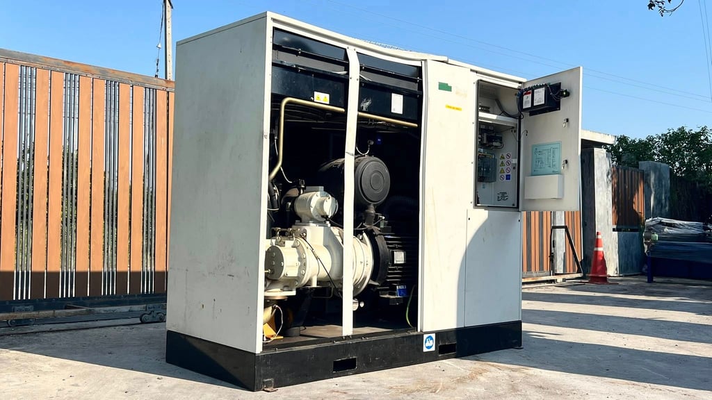 #เครื่องปั้มลมสกรู(ScrewAirCompressor) INGERSOLL-RAND รุ่น ML 55 SS ขนาด 63 kw ( 85 HP )380V Year 2001