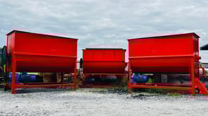 เหลือ 1 ตัว เครื่องผสมวัตถุดิบแนวนอน งานเดิมผสมอาหารสัตว์ รุ่นงานหนักโครงสร้างหนาแข็งแรง มอเตอร์เกียร์ 30 HP 380V เข้ามา 5 ตัว