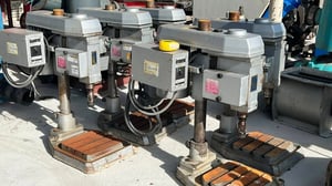 เหลือ 2 ตัว แท่นต๊าปญี่ปุ่นBROTHER HI-TAP JAPANรุ่น BT 1 - 215 380V มีมา 5 ตัว เหลือ 2 ตัว แท่นต๊าปญี่ปุ่นBROTHER HI-TAP JAPANรุ่น BT 1 - 215 380V มีมา 5 ตัว