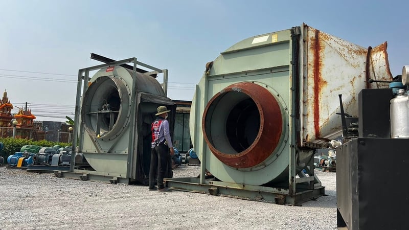 โบลเวอร์ดูดเป่าระบายอากาศ KRUGER FAN BLOWER รุ่นใหญ่บิ๊กไซด์380Vเข้ามา 2 ตัว