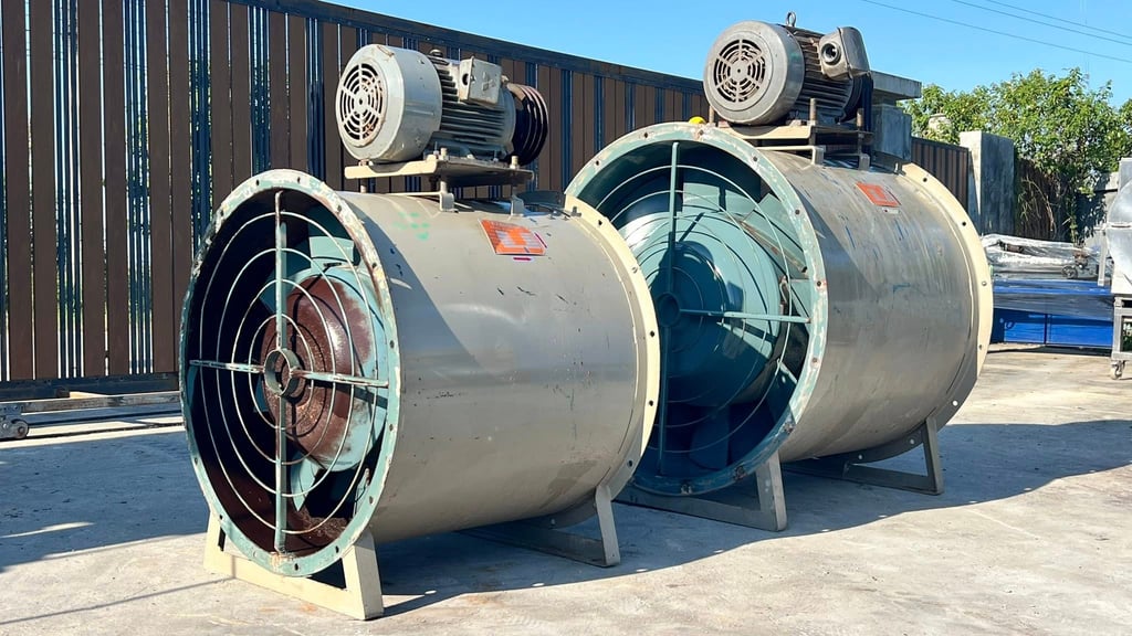 โบลเวอร์ระบายอากาศ_AxialblowerKYOKUTO JAPANมอเตอร์ Mitsubishi 380V เข้ามา 2 ตัว โบลเวอร์ระบายอากาศ_AxialblowerKYOKUTO JAPANมอเตอร์ Mitsubishi 380V เข้ามา 2 ตัว