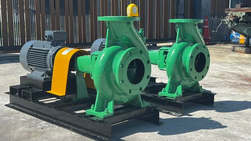 ชุดปั้มน้ำหอยโข่งEBARA JAPANขนาด 10 HP  ใบพัดทองเหลือง ท่อ 6-5”380Vเข้ามา 2 ชุด