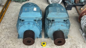 มอเตอร์ไฟฟ้ากำลัง ABB MOTOR ขนาด 25 HP  รอบช้า 6 Pole  975 RPM 380V เข้ามา 2 ตัว