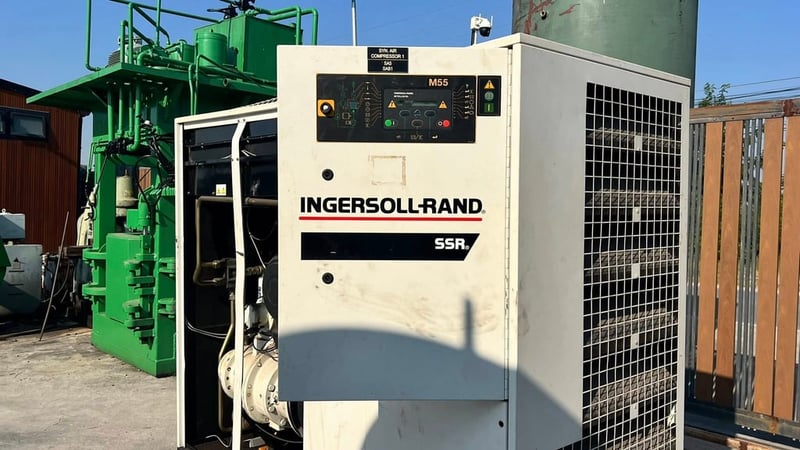 #เครื่องปั้มลมสกรู(ScrewAirCompressor) INGERSOLL-RAND รุ่น ML 55 SS ขนาด 63 kw ( 85 HP )380V Year 2001