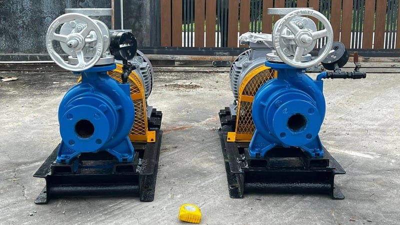 ชุดปั้มน้ำหอยโข่ง CALPEDA ITALY ขนาด 15 HP ท่อ 2.5”- 2” 380V มีมา 2 ชุด ชุดปั้มน้ำหอยโข่ง CALPEDA ITALY ขนาด 15 HP ท่อ 2.5”- 2” 380V มีมา 2 ชุด
