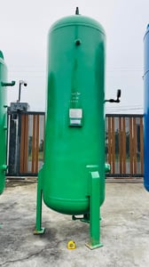 ถังพักลมเข้าใหม่ มีมา 3 ใบ สภาพสวยพร้อมใช้