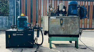 ชุดต้นกำลังปั้มน้ำมันไฮดรอลิค(PowerUnit) งานยุโรป รุ่นปั้มแรงดันสูง (Hipress) ขนาด 7.5 HP380Vเข้ามา 2 ชุด