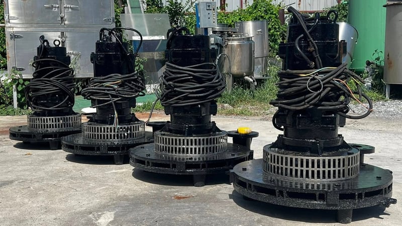 ปั้มเติมอากาศบ่อบำบัด SHINMAYWA JAPAN ขนาด 10 HP  ท่อ 3” 380V