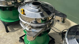 เหลือ 1 ตัว ถังร่อนเขย่างานสเตนเลสแบบ2ชั้น 380V เข้ามา 3 ตัว