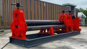 เครื่องม้วนเหล็กแผ่นเก่าญี่ปุ่น ขนาด 2000 x 6 mm 380Vสดจากนอกเก่าญี่ปุ่น เครื่องม้วนเหล็กแผ่นเก่าญี่ปุ่น ขนาด 2000 x 6 mm 380Vสดจากนอกเก่าญี่ปุ่น