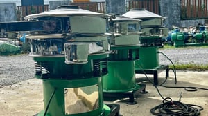 เหลือ 1 ตัว ถังร่อนเขย่างานสเตนเลสแบบ2ชั้น 380V เข้ามา 3 ตัว