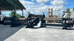 เครื่องม้วนเหล็กแผ่นประกอบใหม่ ขนาดยาว 5 ฟุต (165 cm) เพลาตัน ม้วนหนา 3 - 6 mm Option หัวเพลาม้วนแป๊ปได้ 380V เข้ามา 2 ตัว