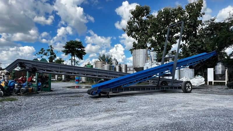 สายพานลำเลียง(CONVEYOR) ขนาดความยาว 9 เมตร หน้ากว้าง 50 cm แบบพื้นเรียบ⚡️380V สายพานลำเลียง(CONVEYOR) ขนาดความยาว 9 เมตร หน้ากว้าง 50 cm แบบพื้นเรียบ⚡️380V