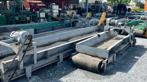 สายพานลำเลียง(CONVEYOR)Made in KOREAรุ่นงานหนัก HEAVY DEUTYแบบพื้นเรียบ  หน้ากว้าง 80  100 cm มีเข้ามา 12 ตัว380Vโครงสร้างหนาแข็งแรงรุ่นงานหนัก สภาพใหม่ใช้น้อยงานตัดประมูล