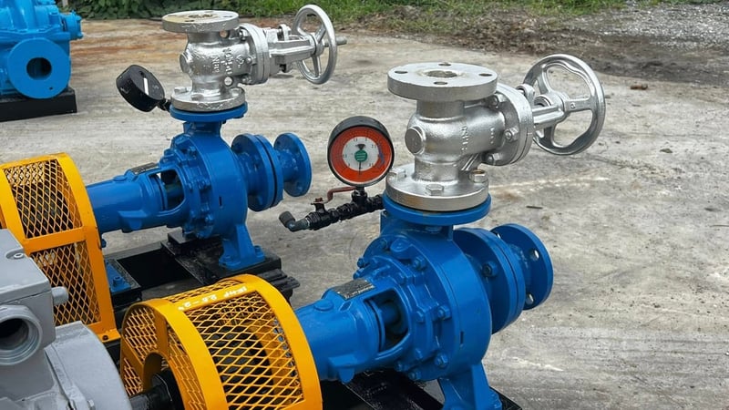 ชุดปั้มน้ำหอยโข่ง CALPEDA ITALY ขนาด 15 HP ท่อ 2.5”- 2” 380V มีมา 2 ชุด ชุดปั้มน้ำหอยโข่ง CALPEDA ITALY ขนาด 15 HP ท่อ 2.5”- 2” 380V มีมา 2 ชุด