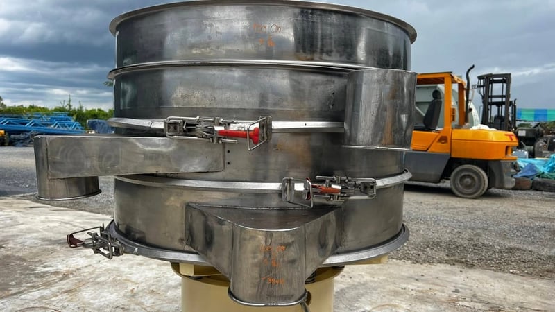 RARE_ITEM ตระแกรงร่อนสั่นเขย่าแบบสเตนเลส แบบ 3 ชั้น เส้นผ่าศูนย์กลาง 1 เมตร (100 cm)380V