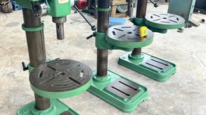 สว่านเจาะต้าปเก่าญี่ปุ่น KIRA JAPAN  รุ่น KRT-420P เจาะ ต๊าป 1.1-4” ( 31 mm )380Vเข้ามา 3 ตัว สดจากนอกเก่าญี่ปุ่น