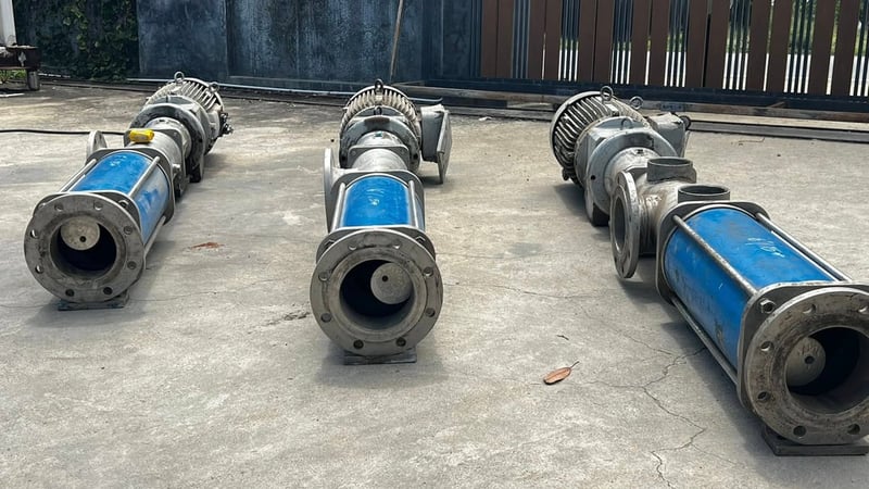 สกรูเพรสสเตนเลสรุ่นงานหนัก WANGEN GERMANY  ปากท่อ 6” มอเตอร์เกียร์ STOBER ขนาด 15 HP 380V เข้ามา 3 ตัว