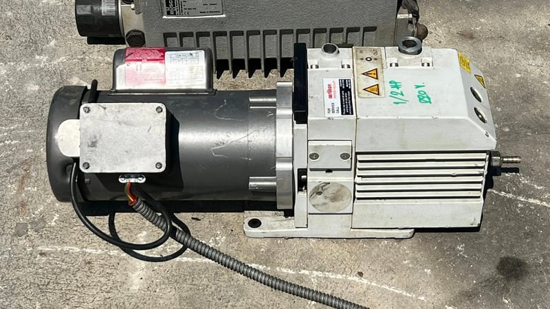 แวคคัมปั้มสุญญากาศ ของยุโรป 380V เข้ามา 4 ตัว