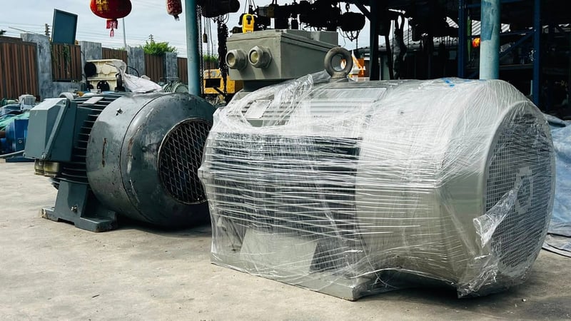 ของใหม่เก่าเก็บ มอเตอร์ไฟฟ้ากำลังของใหม่เก็บสแป ELEKTRIM & HASCON 380V ของใหม่เก็บสแปยังไม่ได้ใช้งาน