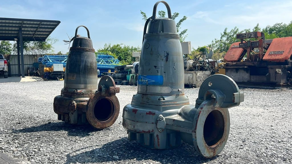 เหลือ 1 ตัว ปั้มจุ่มแช่ไดโว่(Submersible)FLYGT SWEDENขนาด 20 HP ท่อ 10”380V เหลือ 1 ตัว ปั้มจุ่มแช่ไดโว่(Submersible)FLYGT SWEDENขนาด 20 HP ท่อ 10”380V