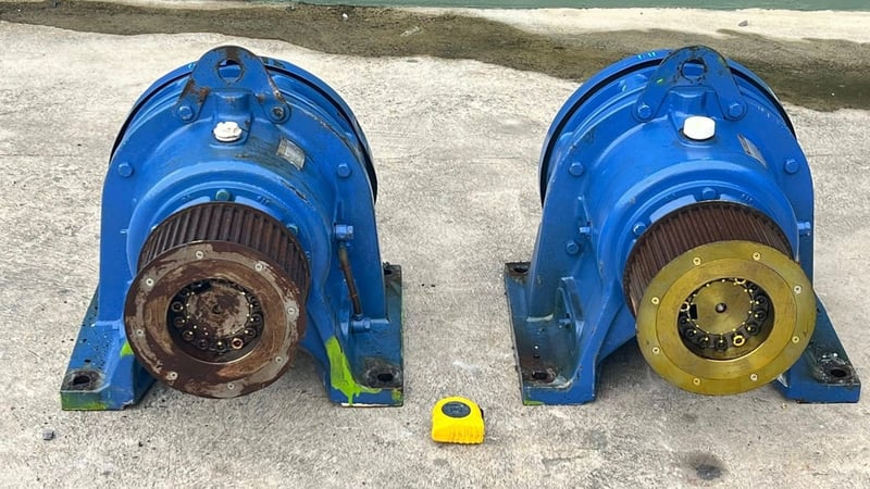 หัวเกียร์ทดญี่ปุ่นSUMITOMO JAPANอัตราทด 1 : 11 (ใช้กับมอเตอร์ 15 HP) เพลาออกโต 70 mm สภาพสวยหมุนนิ่ม เข้ามา 2 ตัว หัวเกียร์ทดญี่ปุ่นSUMITOMO JAPANอัตราทด 1 : 11 (ใช้กับมอเตอร์ 15 HP) เพลาออกโต 70 mm สภาพสวยหมุนนิ่ม เข้ามา 2 ตัว