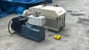 แวคคัมปั้มสุญญากาศ งานยุโรป เข้ามา 2 ตัว แวคคัมปั้มสุญญากาศ งานยุโรป เข้ามา 2 ตัว