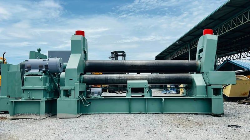 สดจากนอกเก่าญี่ปุ่น เครื่องม้วนเหล็กแผ่นเก่าญี่ปุ่น ขนาดใหญ่ HEAVY DEUTY ขนาด 2500 x 20 mm ระบบไฮดรอลิค ม้วนกรวยได้ ลูกกลิ้งอิสระ 200V 3 สายญี่ปุ่นสดจากนอก สดจากนอกเก่าญี่ปุ่น เครื่องม้วนเหล็กแผ่นเก่าญี่ปุ่น ขนาดใหญ่ HEAVY DEUTY ขนาด 2500 x 20 mm ระบบไฮดรอลิค ม้วนกรวยได้ ลูกกลิ้งอิสระ 200V 3 สายญี่ปุ่นสดจากนอก