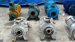 ปั้มน้ำหอยโข่ง งานตัดประมูลเข้ามาหลายตัว 380V