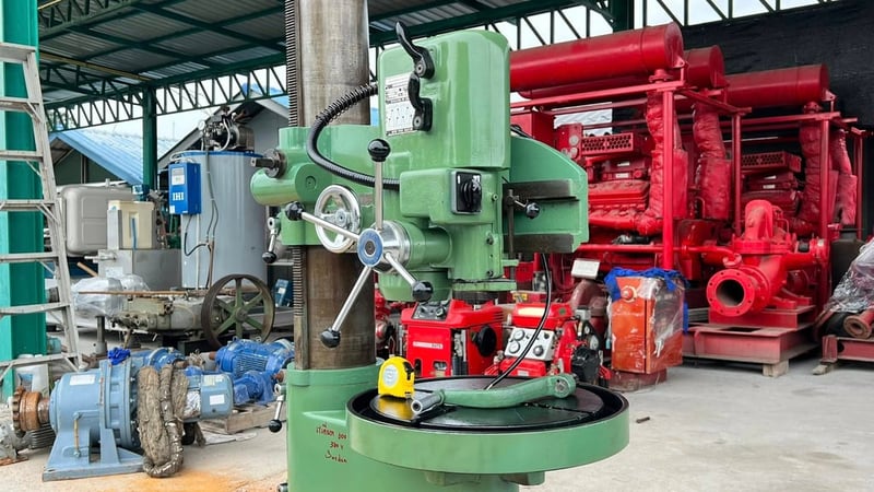 สว่านเรเดียลงานยุโรป AB ARBOGA SWEDEN แขน 600 mm 380V สว่านเรเดียลงานยุโรป AB ARBOGA SWEDEN แขน 600 mm 380V