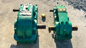 ของใหม่เก่าเก็บ เกียร์บ็อค3ตอน เข้ามา 2 ตัว ของใหม่เก็บสแปยังไม่ได้ใช้งาน